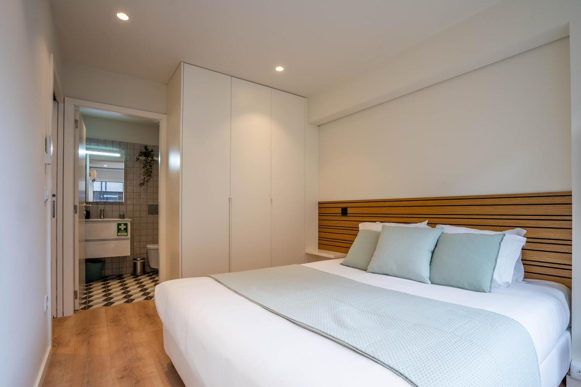 Trindade Bliss: 1Br W/ Free Parking By Lovelystay Порто Екстериор снимка